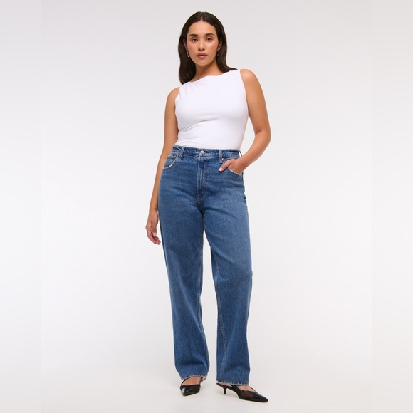 Abercrombie & Fitch Denim - ABERCROMBIE & FITCH 90’S STRAIGHT ULTRA HIGH RISE JEANS